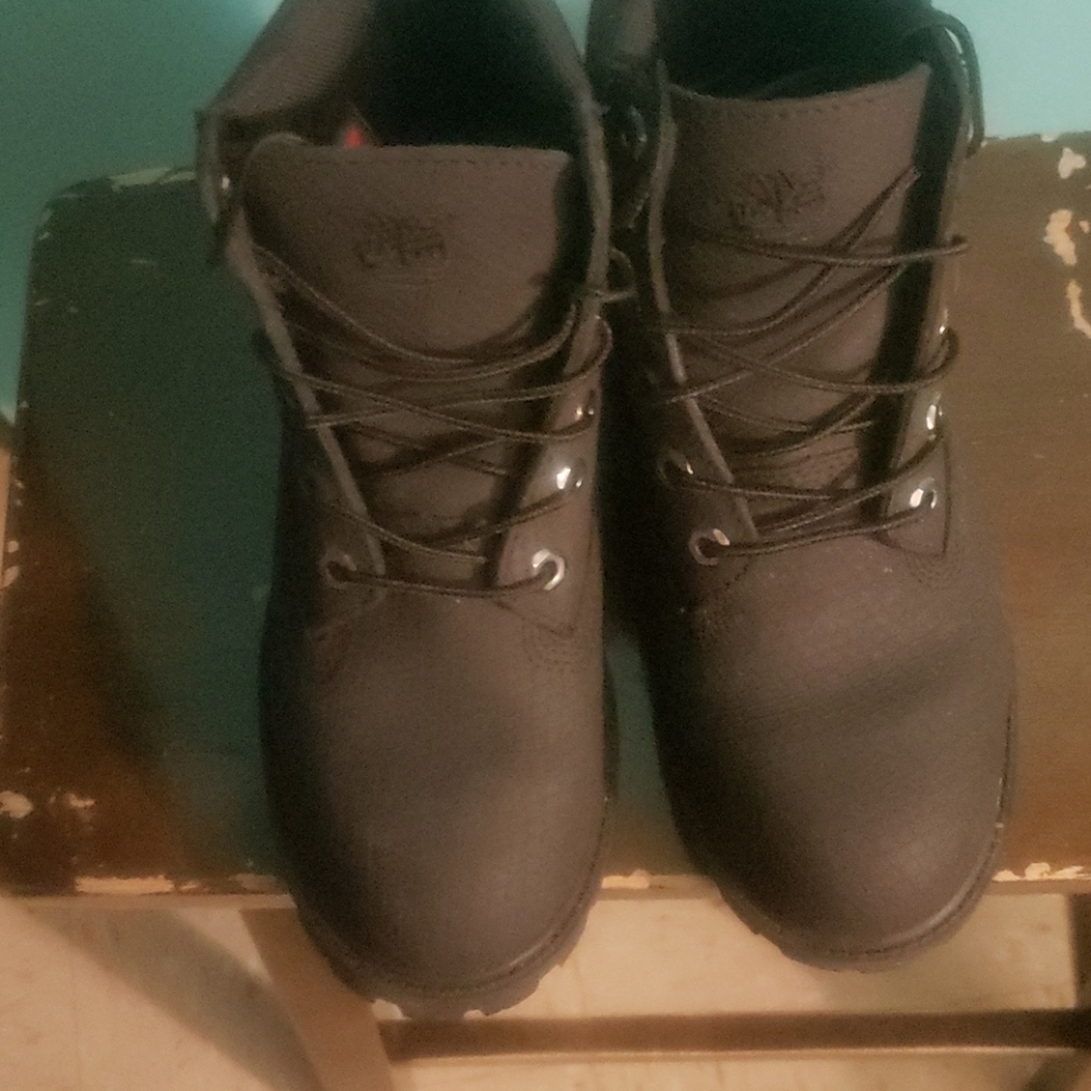 Boots - Picture 2 of 3